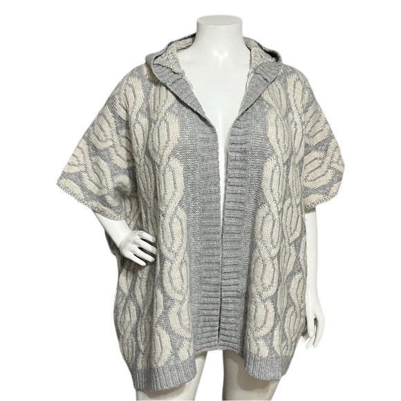 aerie Sweaters - Aerie Gray & White Neutral Print Open Front Hooded Cardigan Sz-Lg/XL